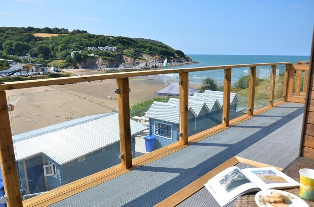 Pabell Pren Glamping - By Holidays Campsite *