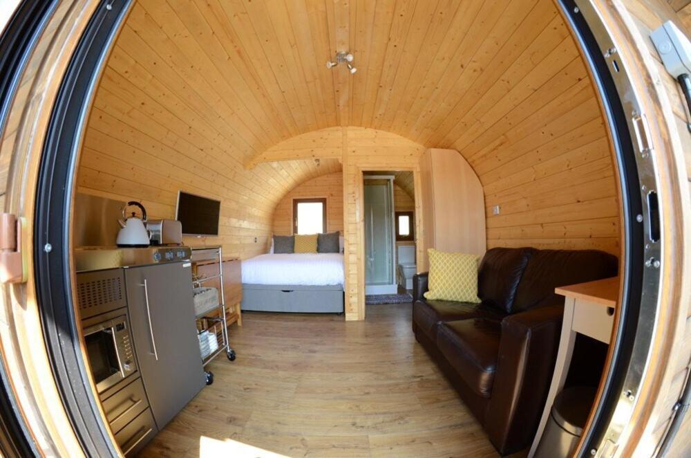 Pabell Pren Glamping - By Holidays Campsite *